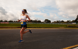 Virginia McCormick running at Sandown Raceway for Bendigo